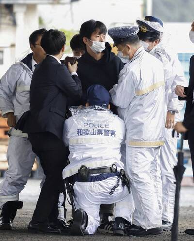 日相岸田文雄街頭演說驚傳爆炸聲緊急撤離現場 警逮1嫌